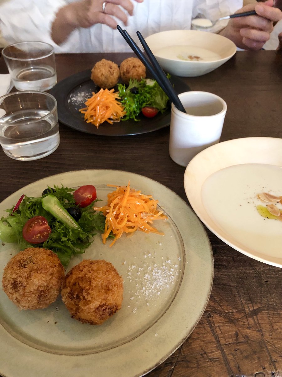 azachan53's tweet photo. 今日のお昼ごはん

豊橋のカフェtoiさんにて
#カフェ
#豊橋 https://t.co/Xz01UYQiC1
