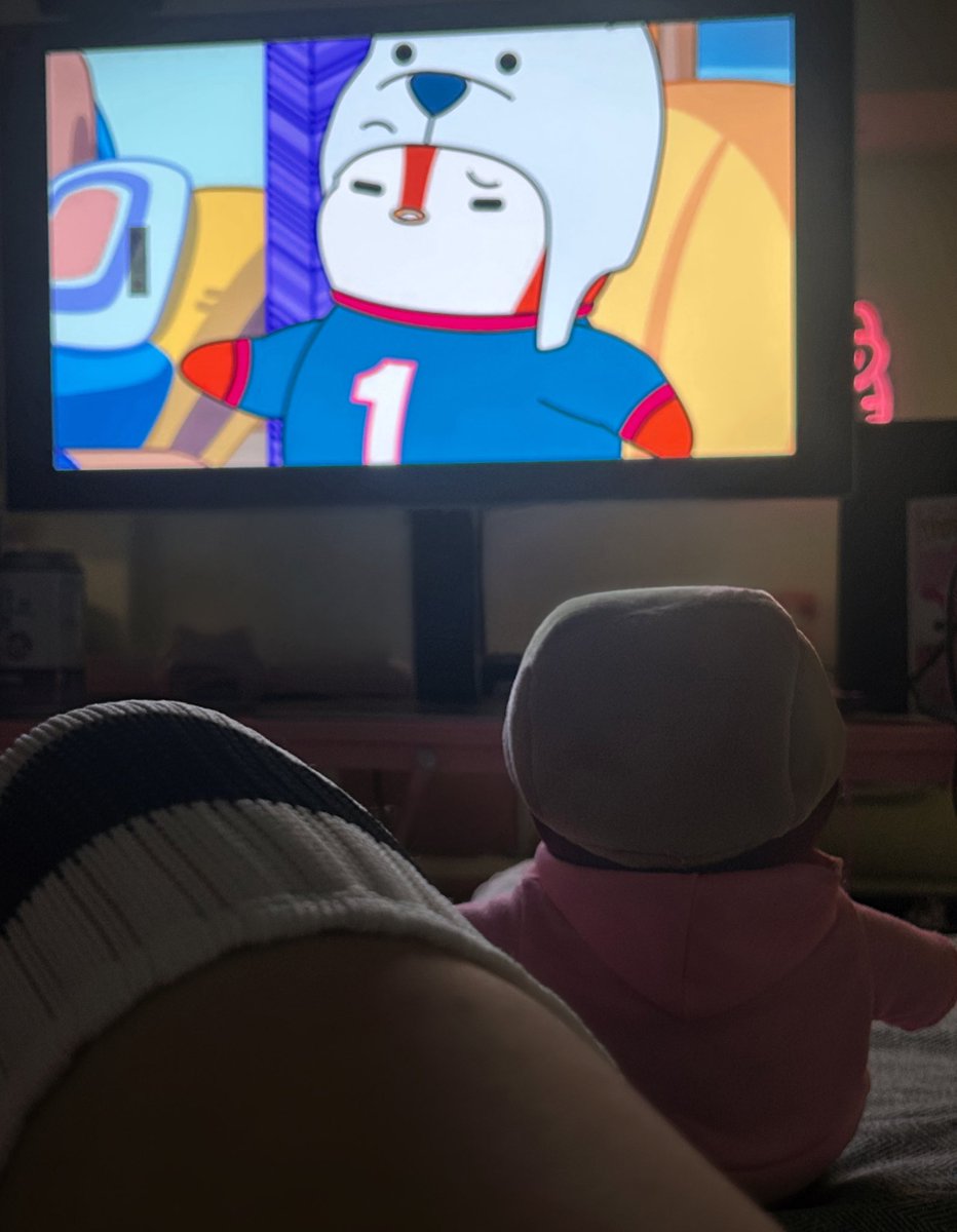 gn everyone 💕

this is what 
sundays night are for 🥰

hope you all had a wonderful day 🙏

sweet dreams✨🐧