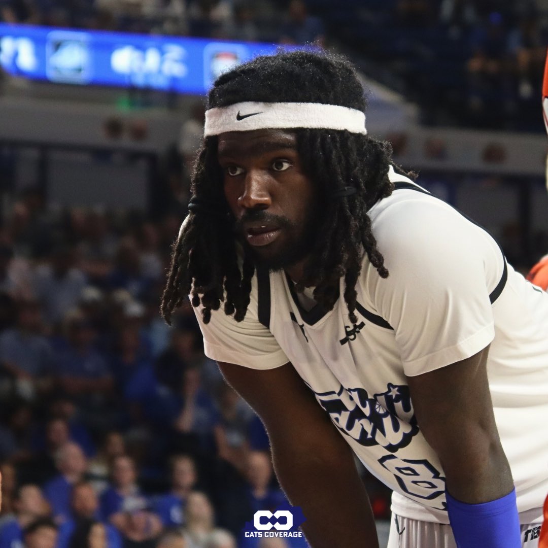 TerrellTres's tweet image. It’s been great seeing some legendary Kentucky players from the past this weekend.