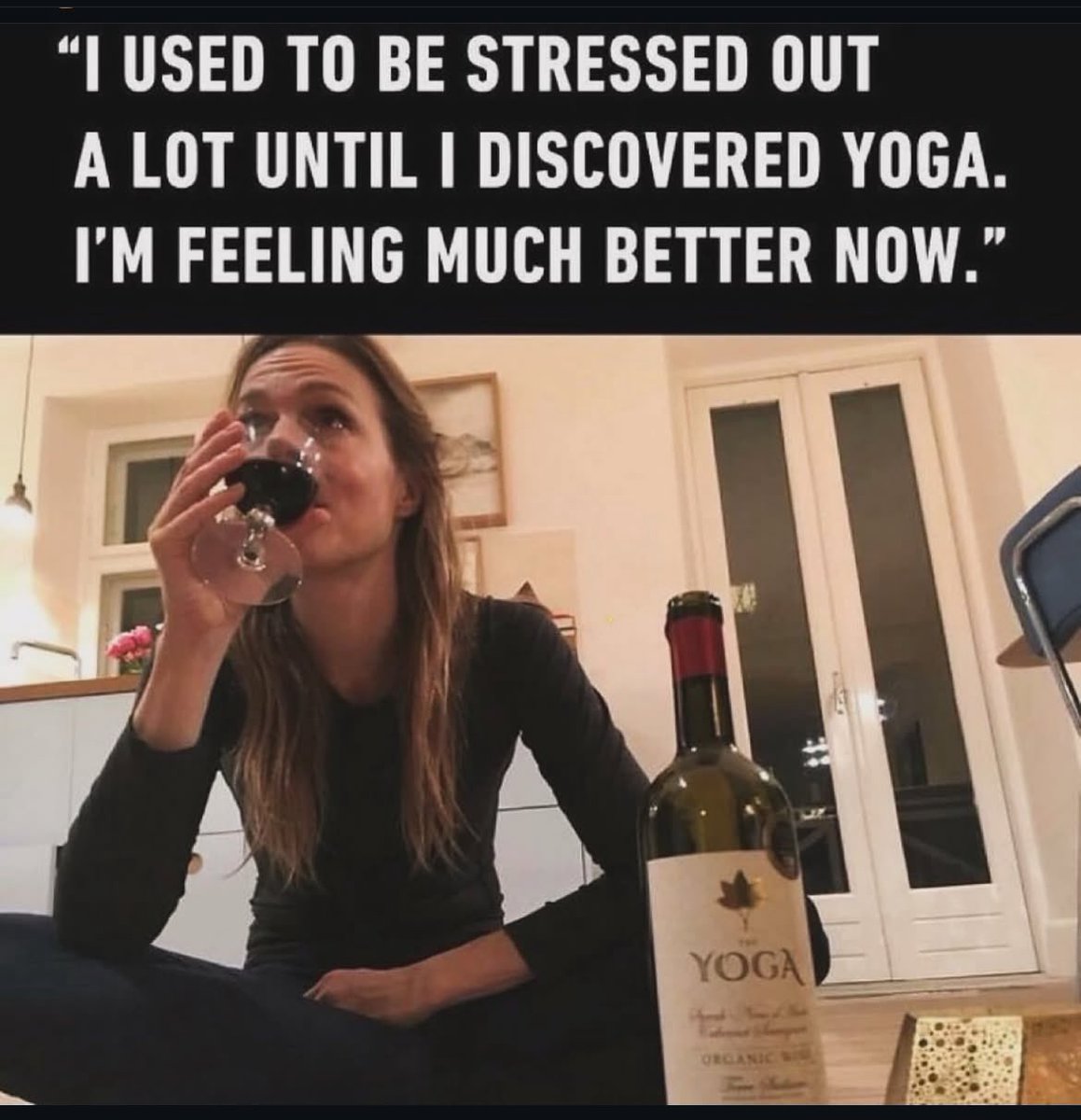 TRUSTGOD2020's tweet image. 😹😹 🍷