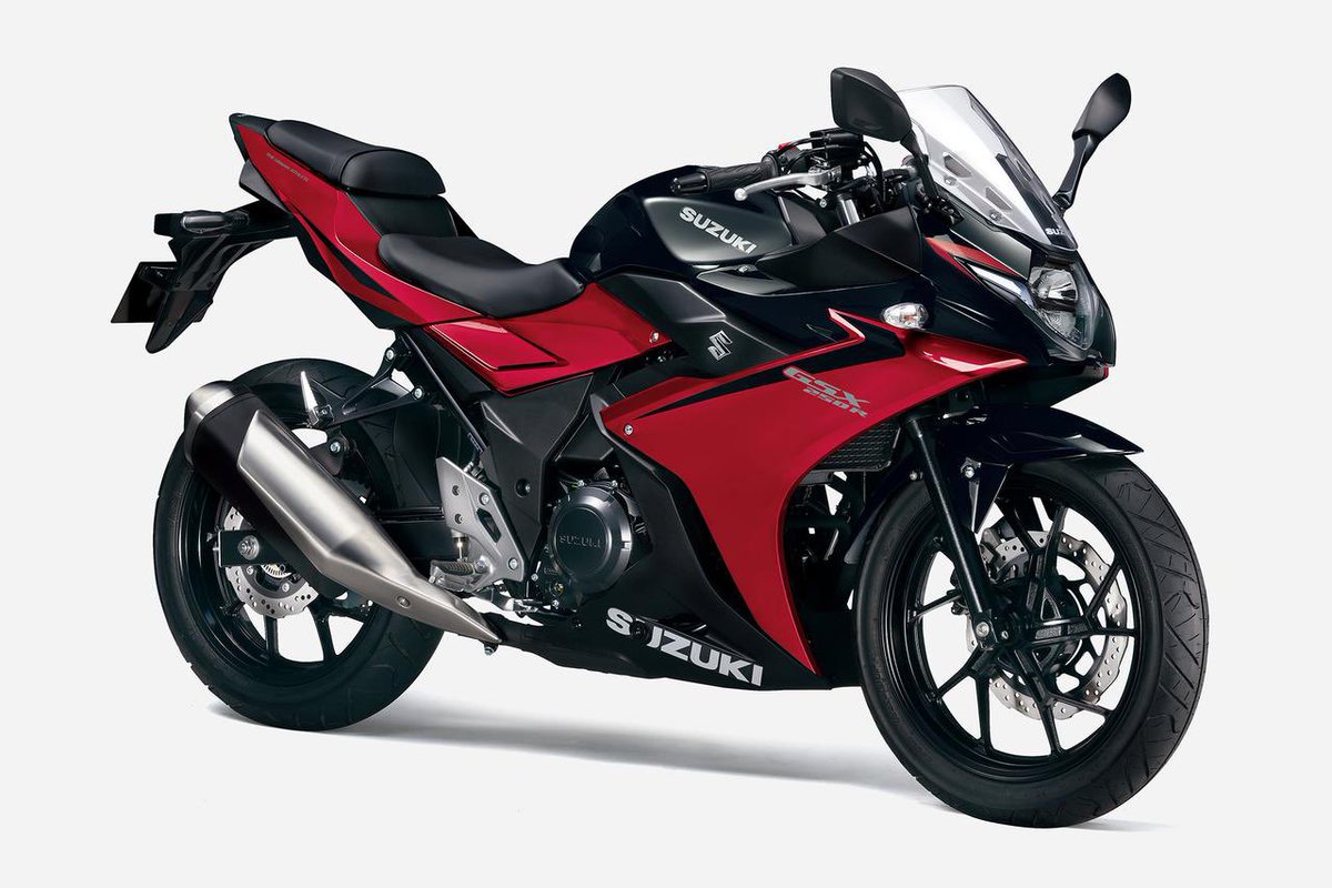 motospo_'s tweet image. スズキ「GSX250R」【サクッと読める!250ccバイク・2025年現行モデル解説】
autoby.jp/_ct/17774243
フルカウルスポーツモデルのGSX250R。搭載される248cc水冷並列2気筒エンジンは、中低速トルクが豊かでスムーズさと扱いやすさを重視した特性で、良好な燃費も大きな魅力だ!