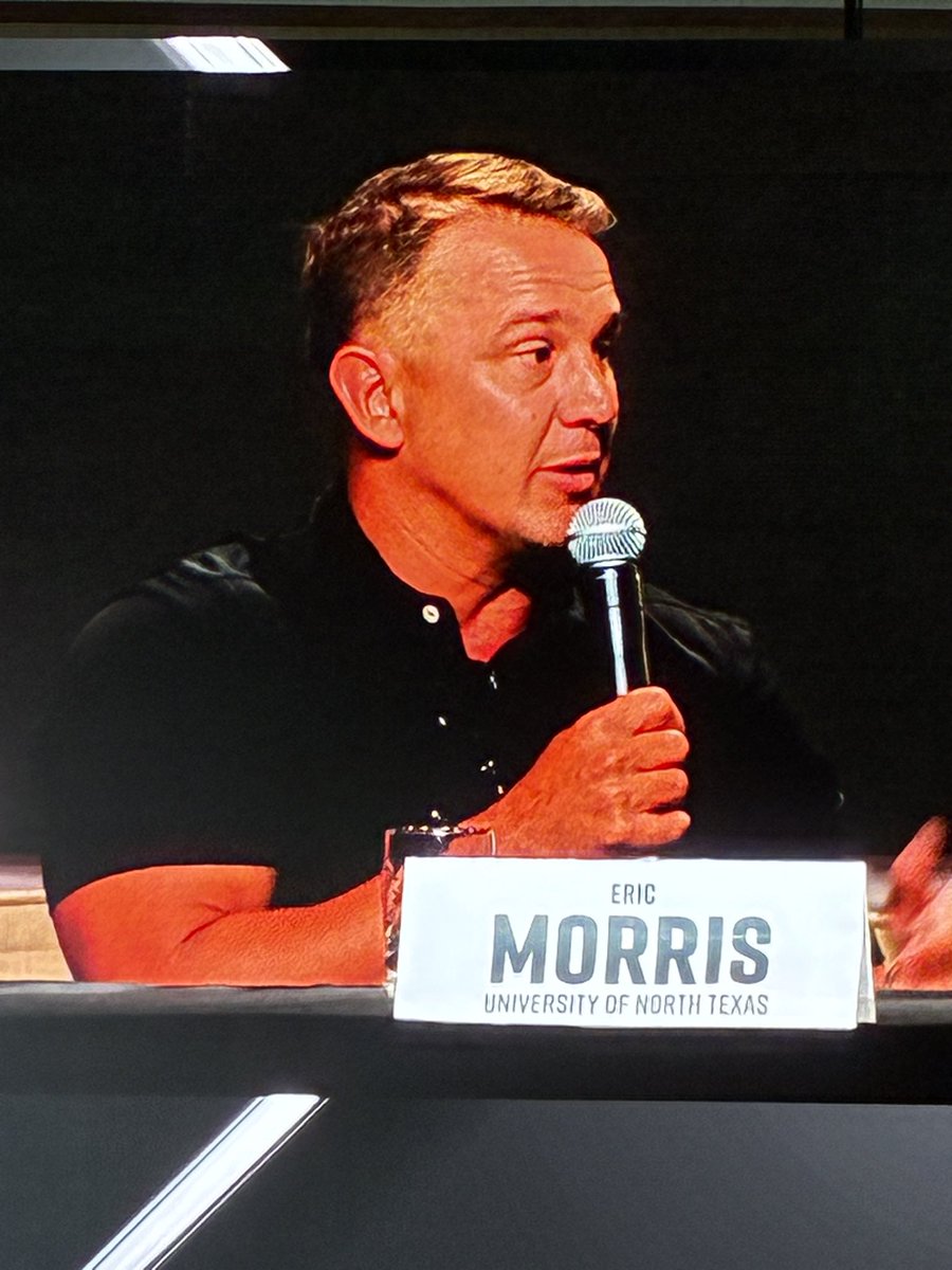 ShallyFootball's tweet image. Closed out a great day of speakers at the THSCA Convention with a panel of college coaches including Mustang alumni Eric Morris! Only 14 more days until Mustang Training Camp!