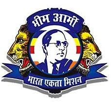 VinayRatanSingh's tweet image. "जय भीम साथियों!"
"भीम आर्मी भारत एकता मिशन के स्थापना दिवस की बधाई"
आज का दिन हमारे लिए केवल एक तिथि नहीं, बल्कि इतिहास के उस अध्याय का आरंभ है जिसने हाशिए पर खड़े समाज को हक़ और सम्मान की लड़ाई लड़ने की ताक़त दी।
भीम आर्मी भारत एकता मिशन की स्थापना उस विचार की लौ है जो बाबा…