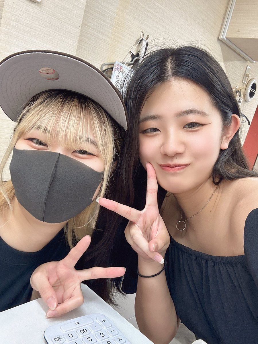 今日はなんとなんとこんぬとの出勤‼️
嬉しすぎて朝からハイテンション(o^^o)
お仕事お休みの方はぜひぜひ❤︎