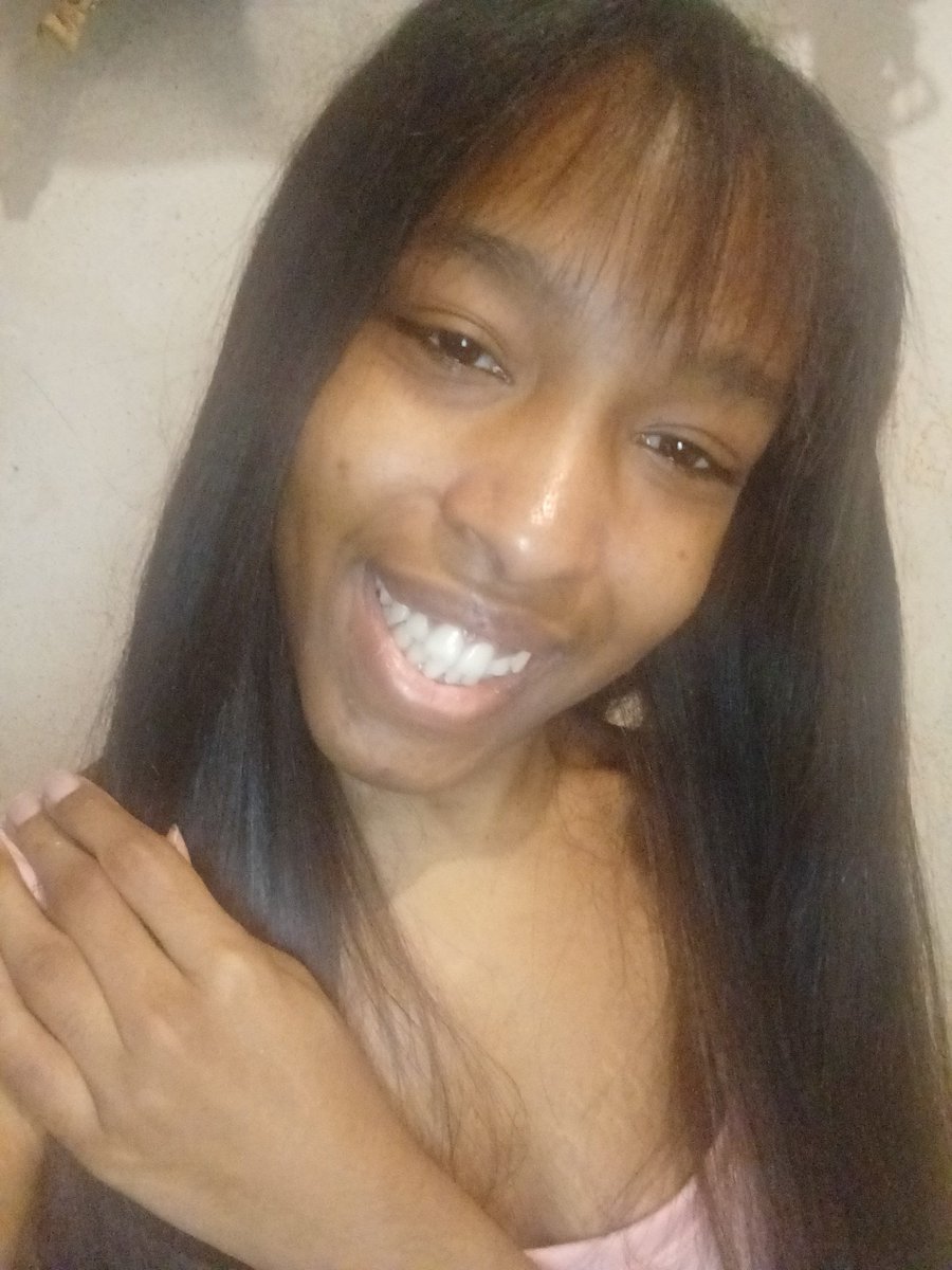 bellroyce67115's tweet photo. I'm Feel So Happy, Because I am Super Good😊👸✨🎶🎵🎙🎤🥰😘😍💃🙏❤💖💕💚👑💋💋💋💋 https://t.co/yHaSg8NZIQ