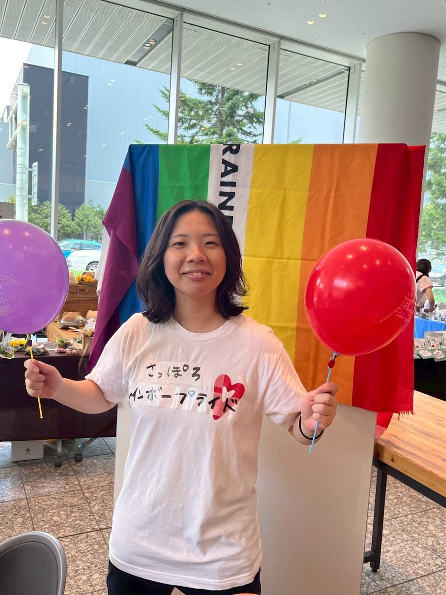SPRrainbowpride's tweet image. 関連イベントの@FIL_sapporo さんマルシェでグッズ売ってます!
創世スクエアで12時〜17時までです!
どなた様もお気軽にお越しください!