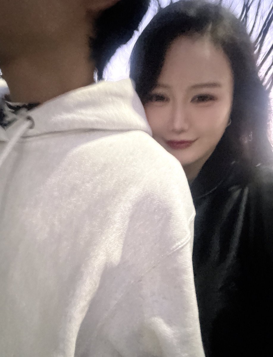 るびー tweet media