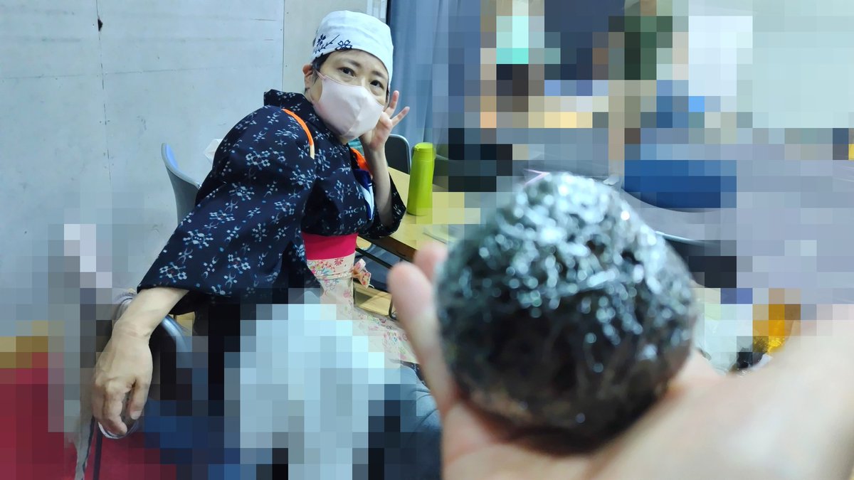 kosei_yuki's tweet photo. "神の子(レディー)現れる！！"

神野さんが梅干しおにぎりのお裾分けをしてくれた〜🍙
夏バテ防止も兼ねてさいっこうに美味しかった😆

今日もたくさん汗をかいてきます🔥 https://t.co/GdwIHSHkmc