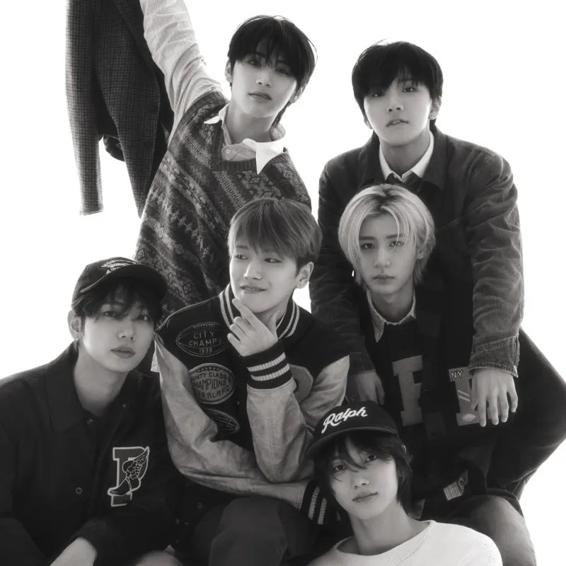 chartsadp's tweet image. .@ALLDAY_PROJECT's "FAMOUS" (15 Days) surpasses BOYNEXTDOOR's "IF I SAY I LOVE YOU" and becomes the longest 5th Generation Group song to sit in MelOn TOP100's Top 10 consecutively in 2025!
#ALLDAYPROJECT #올데이프로젝트