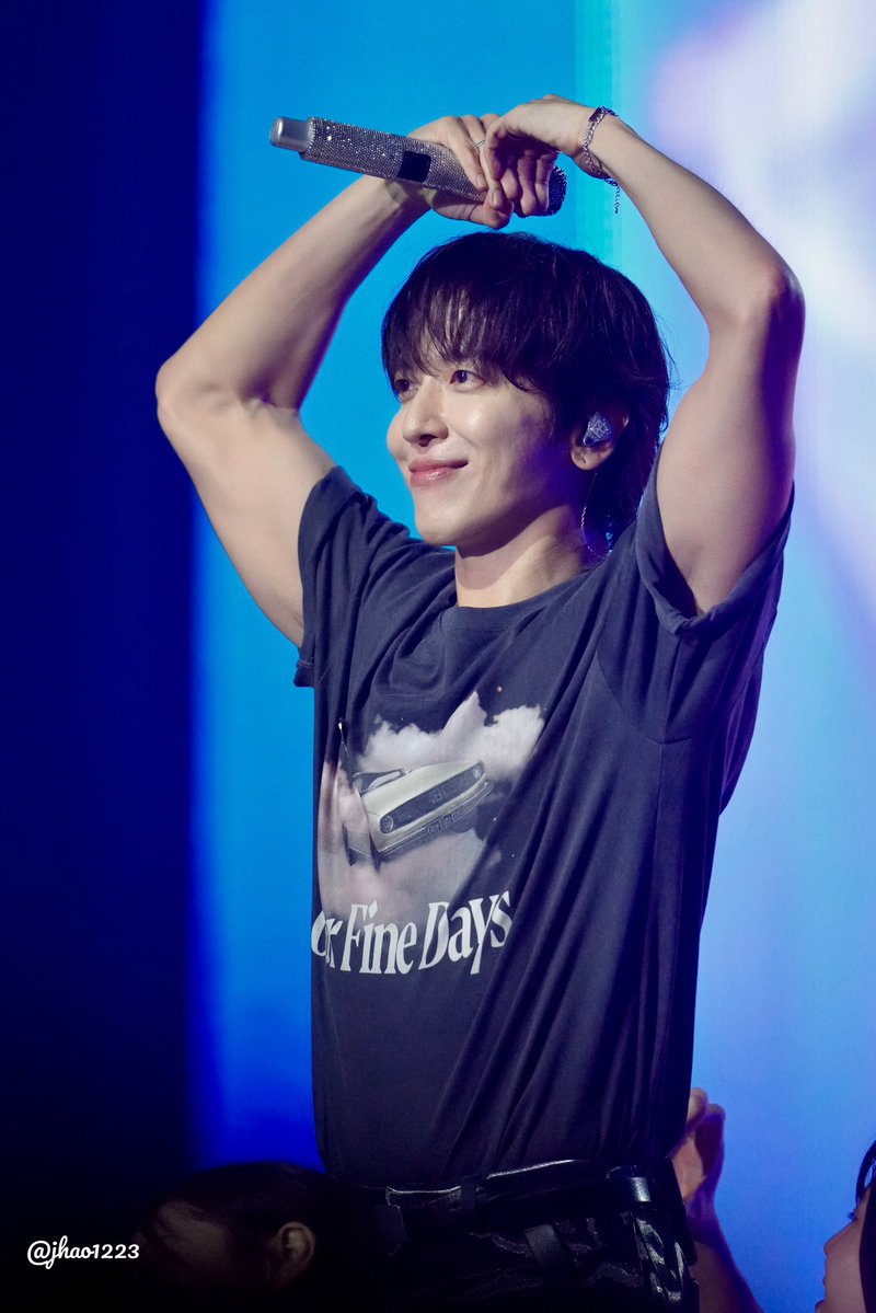 jhao1223's tweet image. 20250720
Director’s Cut
Day 3 
#정용화 
#jungyonghwa