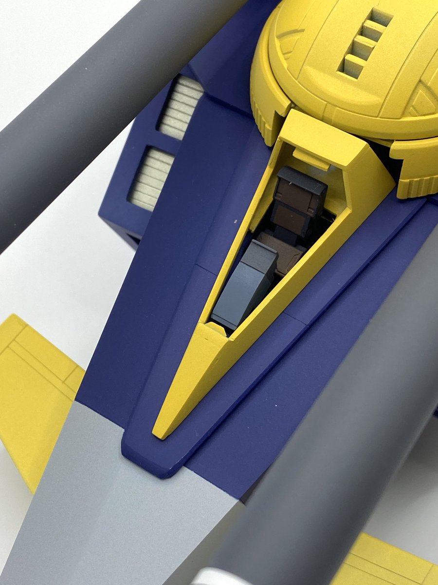 larry8176's tweet image. #1/48メガサイズGアーマー計画
その23 Aパーツ完成。
ようやくAパーツ完成しました。初めてスクラッチした割には上出来ではないでしょうか。プラ板もう見たく無いなぁ。5/28にボール紙で型を作成してから1ヶ月半。何とか形になりました。さてBパーツやるか。
