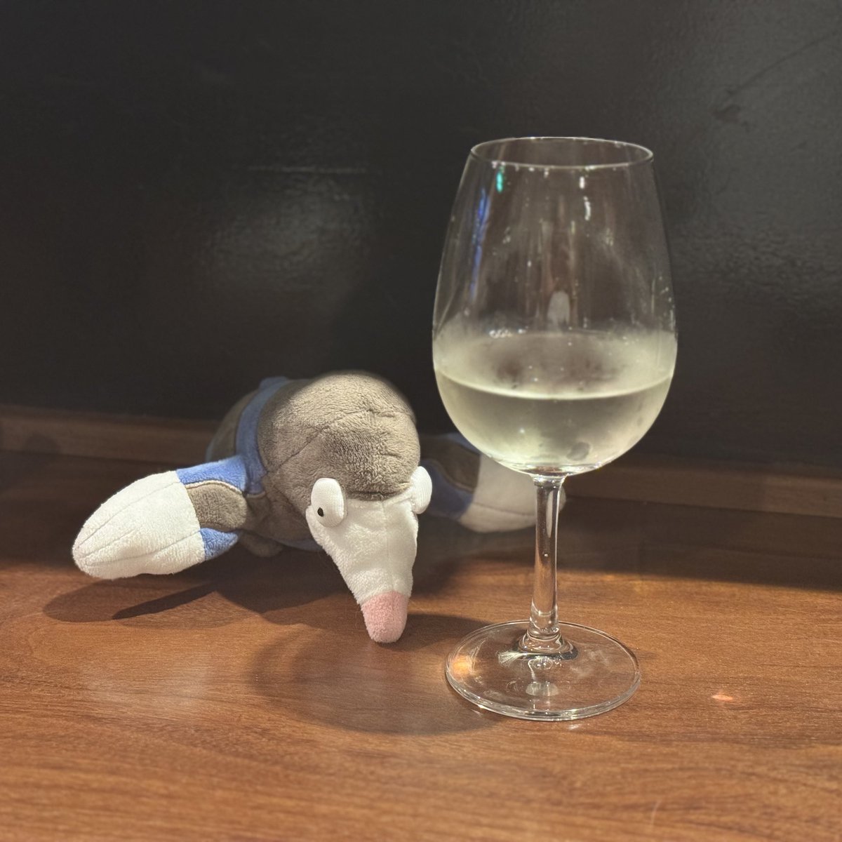 こうみえて　にほんしゅ　だよ…