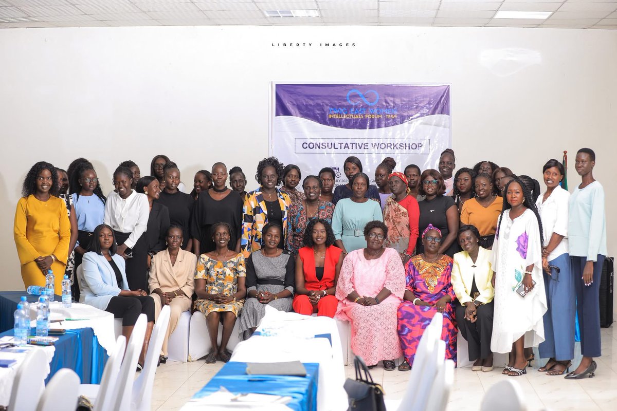 RuthMuka's tweet image. Being amongst proactive women of Twic East was empowering. We inspired each other, built networks, and motivated one another, realizing that together, we can unlock our full potential under the Umbrella of Twic East Women Intellectuals. (TEWI)
@Married2_Coffee
@AyakoAguto
#TEWI