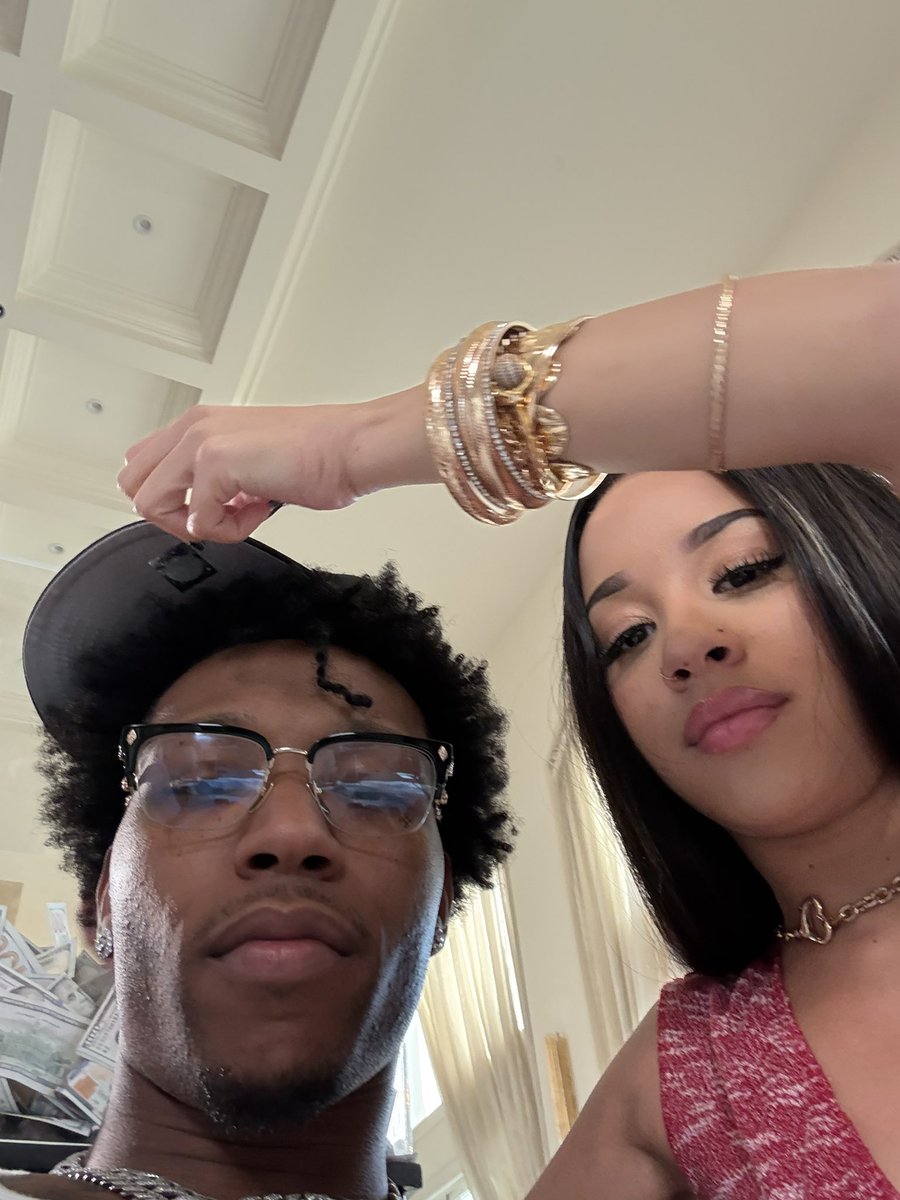 SilkySzn's tweet image. Live , we were robbed twitch.tv/silky
