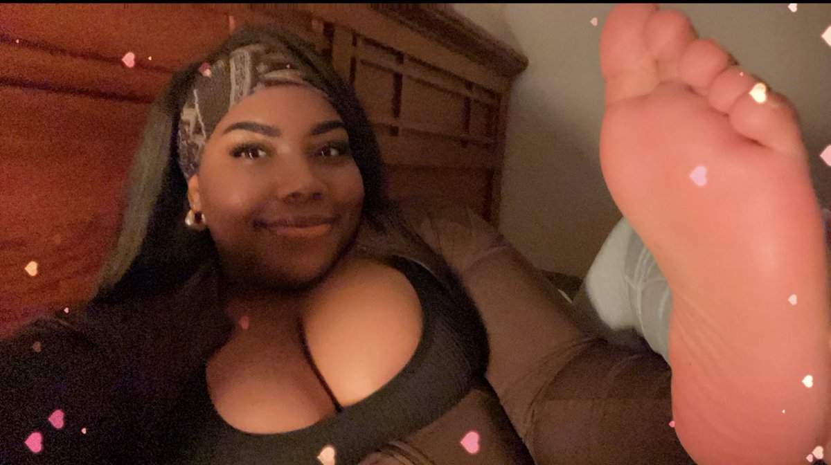 Beta bait. Too many triggers for pervs  

Findom