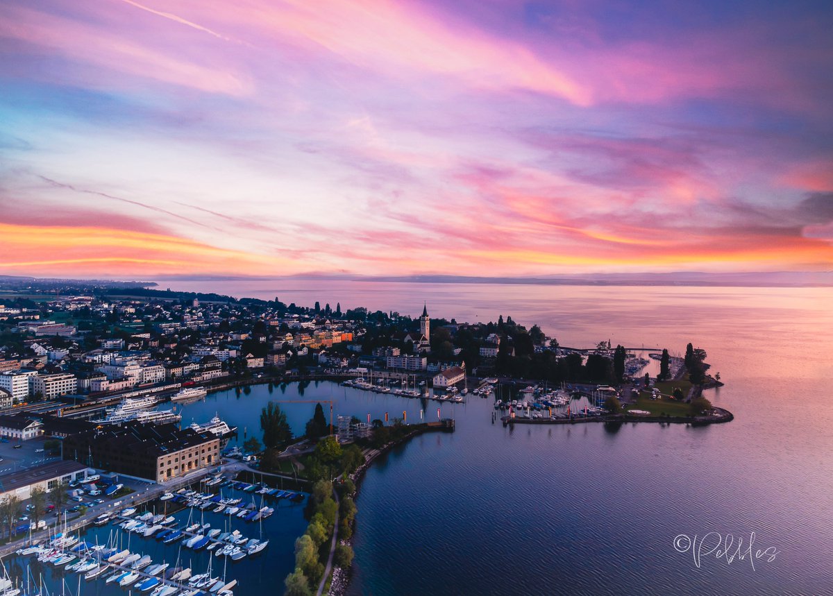 merakime's tweet image. Romanshorn at Dawn
#bodenseepics