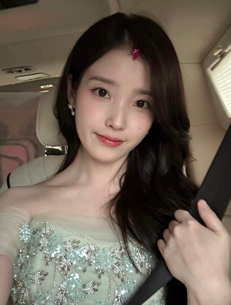 6elieveInU's tweet image. 🤍