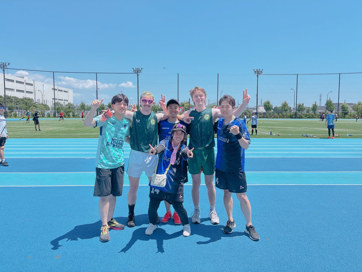 mu_0820's tweet photo. https://t.co/rvzw3hDiTD Worldcupベスト16入りしました(*^^*)
これから中級リーグです!!
去年優勝国のアイルランドチームの人と仲良し🥰
#YOUFO #youfoworldcup https://t.co/UV6AOHlaAn