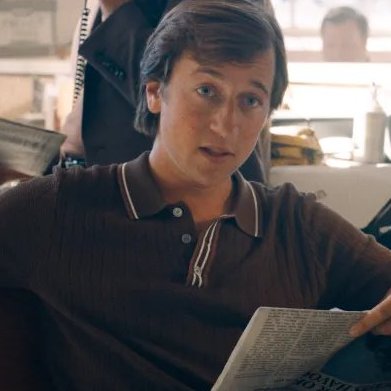 SchwayJohn's tweet image. A Jimmy Olsen show not only gives us more Jimmy and potentially more Eve
But it fleshes out the world from the ground POV and can introduce bigger villains who'll be prominent in future projects
More Daily Planet content with David/Rachel cameos is a huge win, I'm so seated