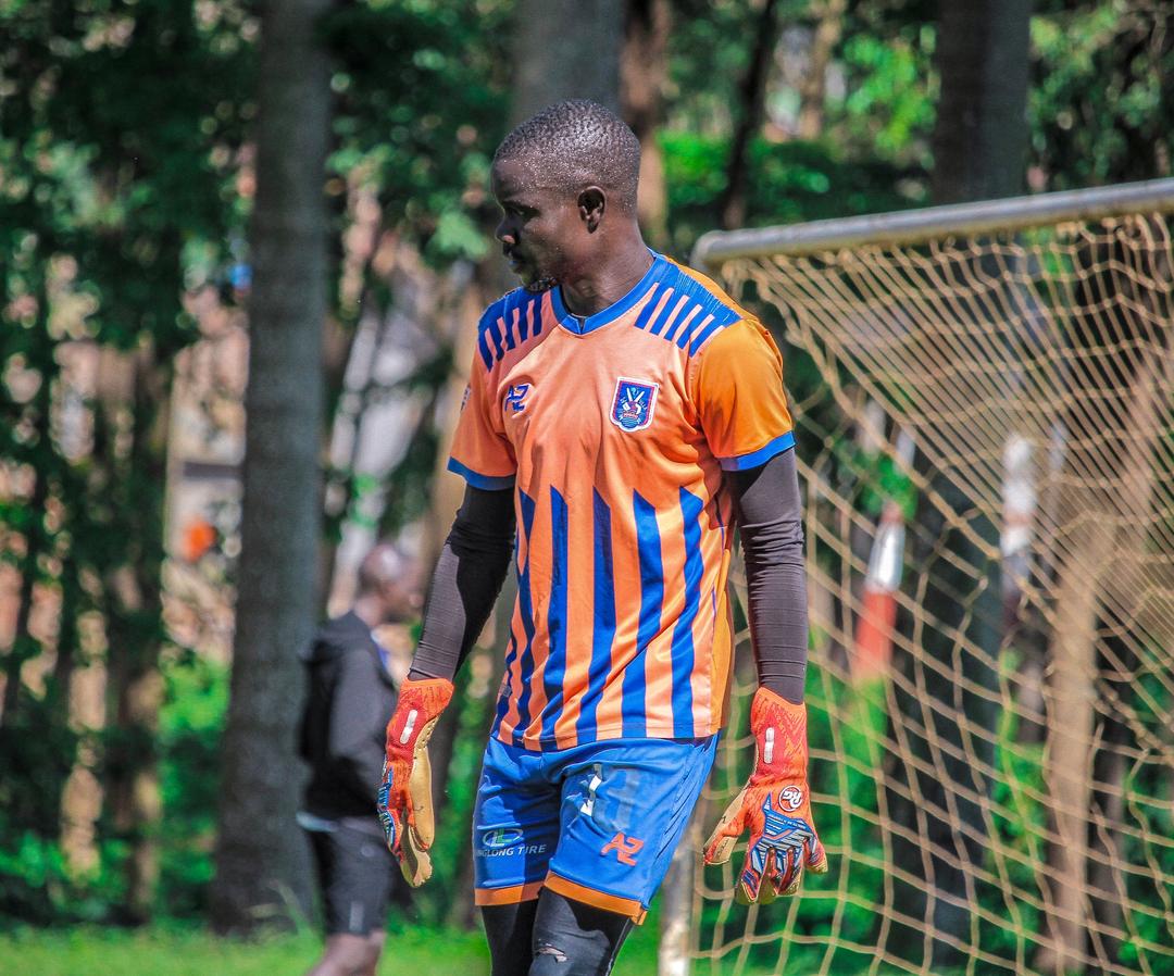 SCVillaJogoo's tweet image. Pre-Season Pump-Up!
It’s time to set the tone for an epic year. Every sprint, every rep, every play today builds the foundation for victory. Embrace the sweat, chase the grind, and let’s get to Work.
#MondayMindset
#TheJogoos🔵
