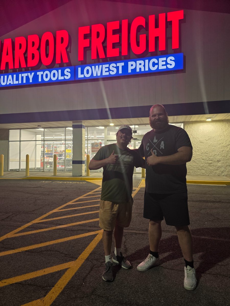iFightForKids's tweet image. Great catch with .@PPLongIsland
tonight in Oneida, New York! Cant wait to show yall!