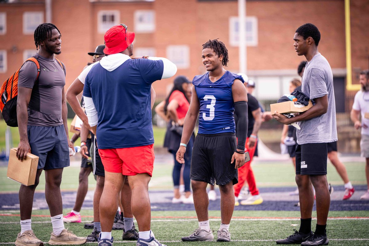 Christopher Scott tweet media