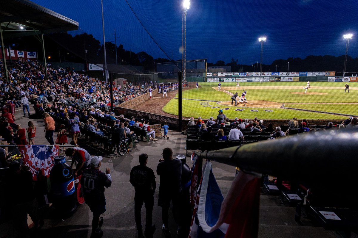 🔥 2025 MINK Playoffs are SET! 🔥

The road to the championship runs through St. Joseph 🐎

Wild Card action starts Monday – who’s taking the crown? 👀

🔗 STORY: minkleaguebaseball.com/general/2024-2…

#MINKLeague #SummerBall #CollegeBaseball