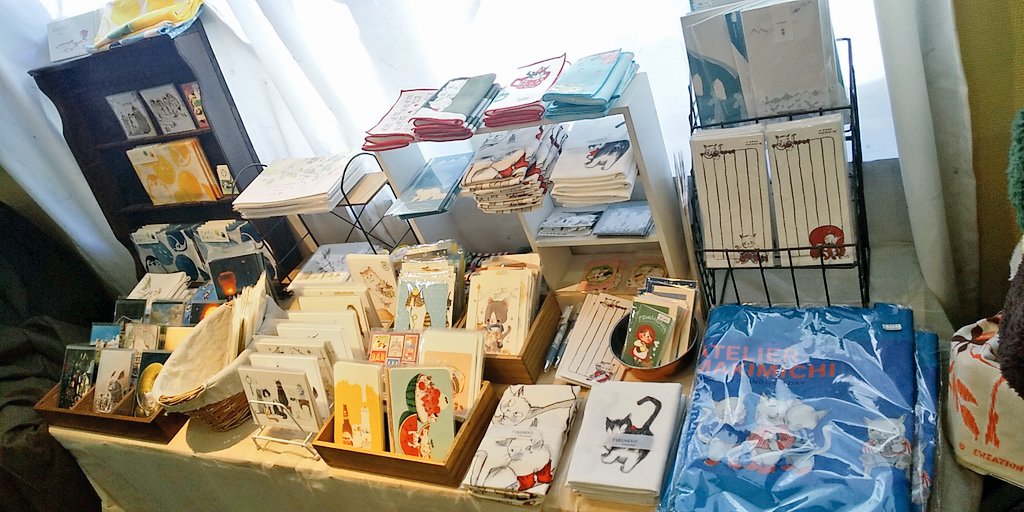 【猫展最終日です】
本日7月21日㈷17時迄です

通販もご利用有難うございます
通販ご注文は15時迄とさせて頂きます。宜しくお願い致します

ご希望の方は
<a href="/kansaitushin/">雑貨ギャラリー関西つうしん【公式】夏季休廊中</a>
にDMでご注文下さい

#猫展　#猫好き
#通販