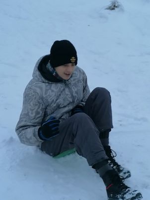 Juznapruga1's tweet image. Molim vas kao Nikolina majka da podelite objavu za mog sina. 161 na 2407 za Nikolu
