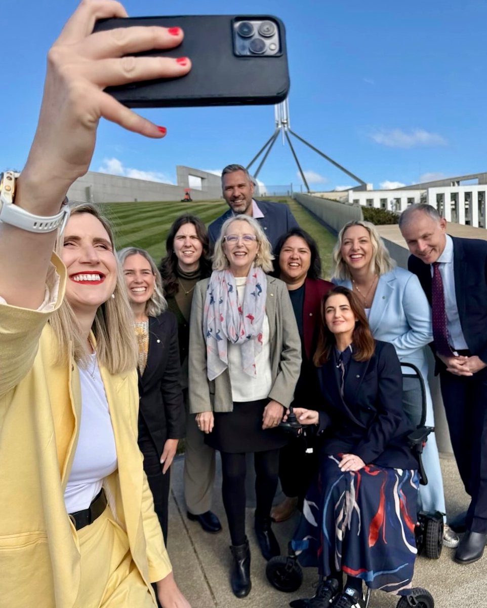 Queensland Labor tweet media