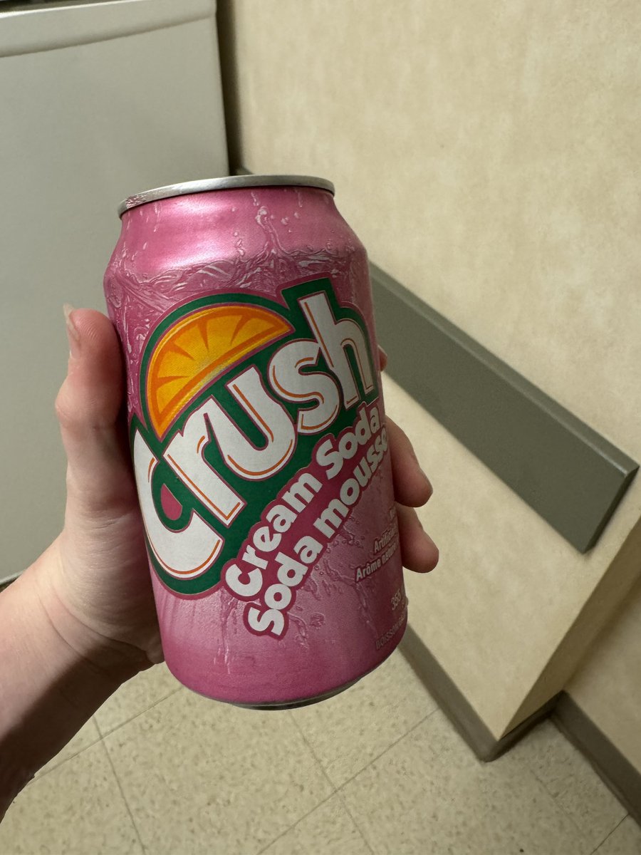 BlameTheMeg's tweet image. getting turnt tonight