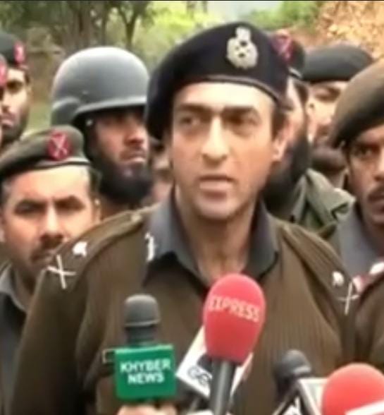 ہمیں فوجی گاڑیوں کی تلاشی کی اجازت دی جائے، اگر پھر بھی دھماکہ ہوا تو مجھے پھانسی دے دینا! 
شہید کمانڈنٹ صفت غیور

اس پریس کانفرنس کے تین دن بعد سال 2010 میں ایک نامعلوم خودکش حملہ آور نے پشاور میں حملہ کر کے کمانڈنٹ صفت غیور کو نشانہ بنایا جس کے نتیجے میں شہید ہو گئے! 

کہتے ہیں