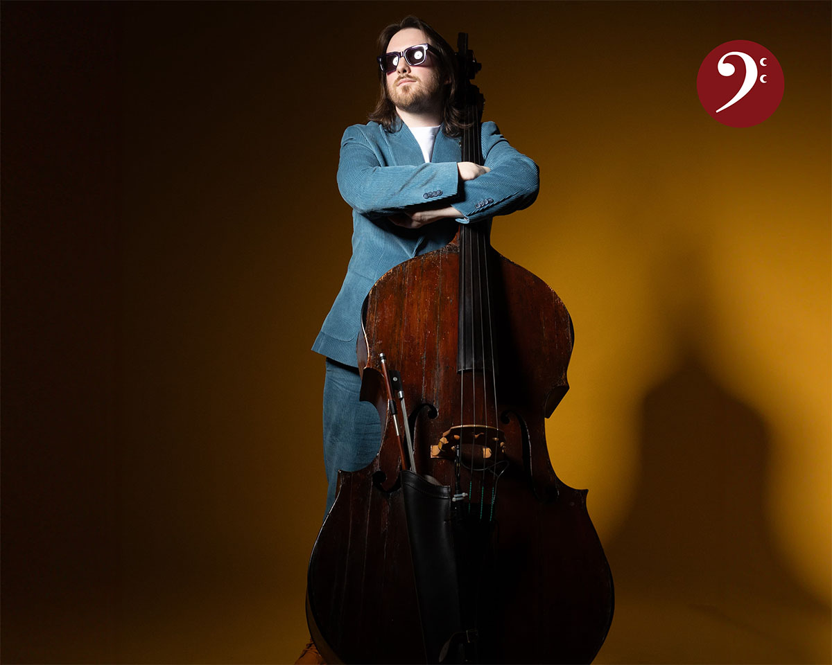 doublebasshq's tweet image. Today's episode features UK-based bassist Phil Donnelly. Phil is an active performer on London's West End and recently released a video for @DAddarioOrch about how to record a double bass on any budget.
Listen: contrabassconversations.com/podcast
Video: youtube.com/watch?v=53W5Aw…
