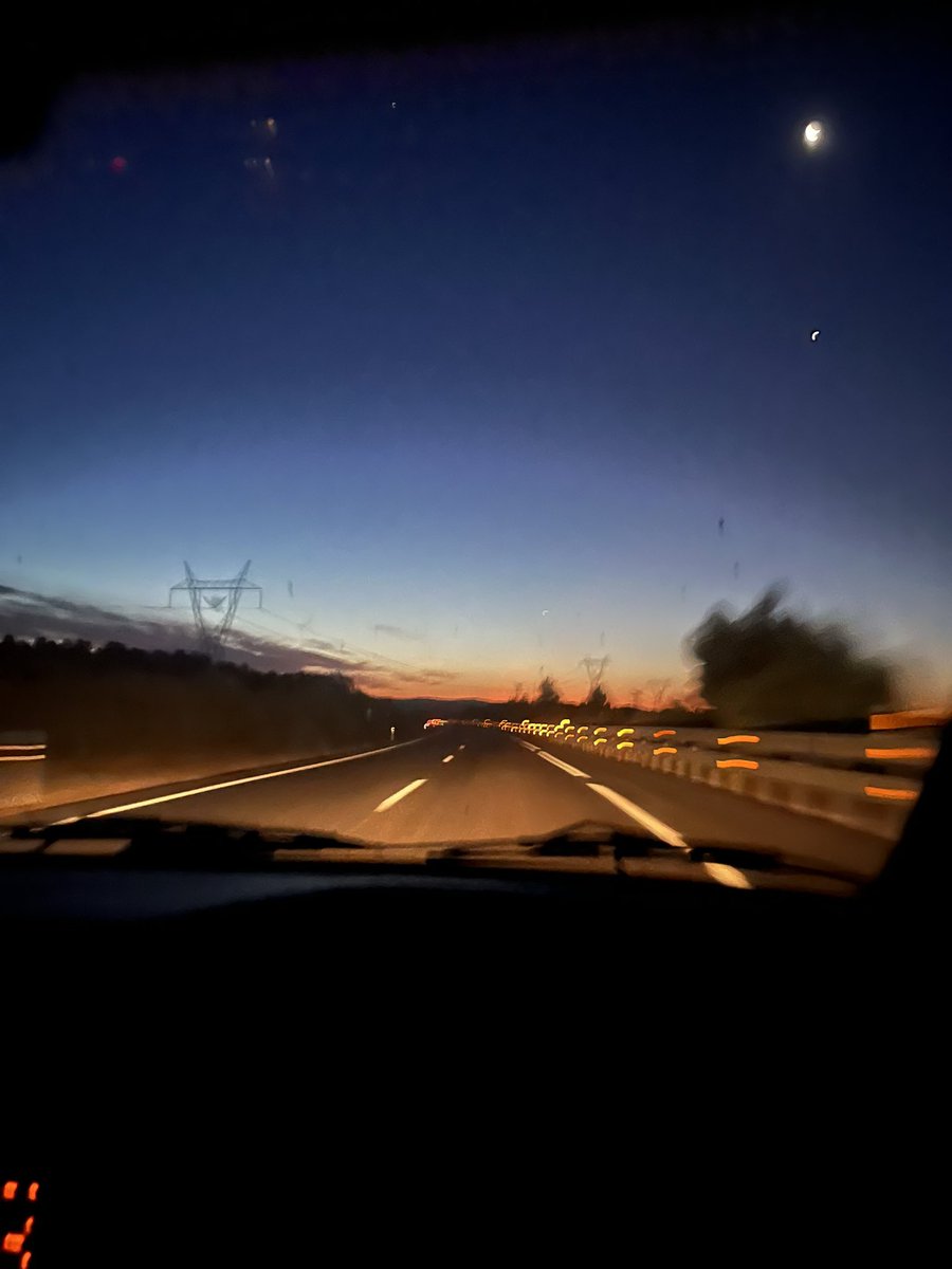 ¿Y lo bonito que es viajar de madrugada?