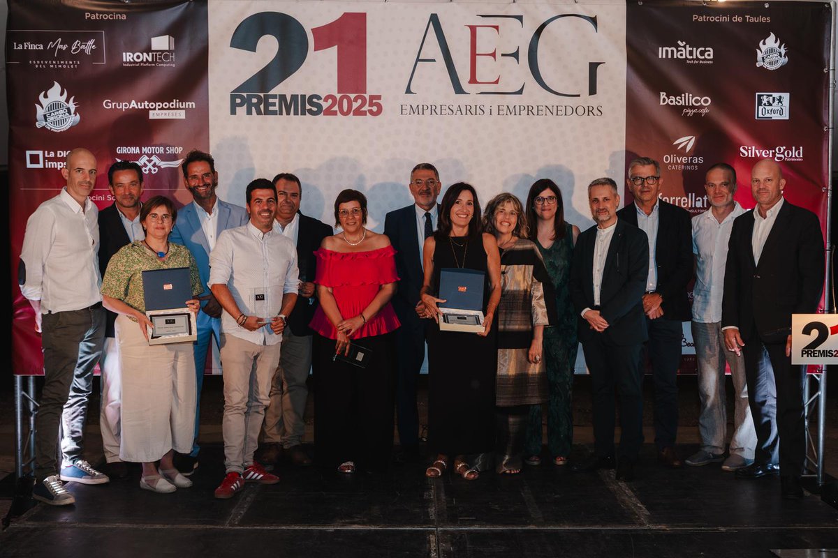 Pere Parramon Rubio (@parramonpere) on Twitter photo Encantat de participar en el XXXI Sopar de Gala i XXI Edició dels Premis <a href="/AEEGoficial/">AEEG oficial</a>. Un esdeveniment on posar en alça el talent i la iniciativa de les empreses gironines, enguany amb la participació de més de dos-cents empresaris i la presència del <a href="/ConsellerSamper/">Miquel Sàmper</a>. Encantat de participar en el XXXI Sopar de Gala i XXI Edició dels Premis <a href="/AEEGoficial/">AEEG oficial</a>. Un esdeveniment on posar en alça el talent i la iniciativa de les empreses gironines, enguany amb la participació de més de dos-cents empresaris i la presència del <a href="/ConsellerSamper/">Miquel Sàmper</a>.