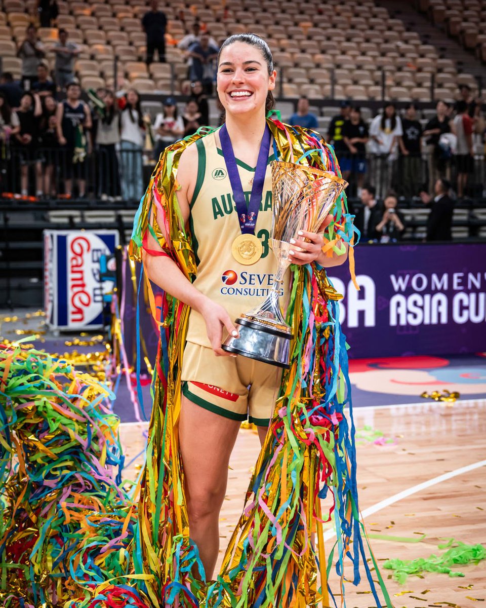 WNBL's tweet image. Give Alex Fowler her flowers 💐 (and cake 🎂)
On the eve of her 24th birthday, the @TownsvilleFire star...
- Won Gold 🥇
- Named Player of the Game in the decider 💪
- Selected to the All-Star Five ⭐️
- Awarded the MVP of the Asia Cup 🏆
See her thoughts post-game here:…