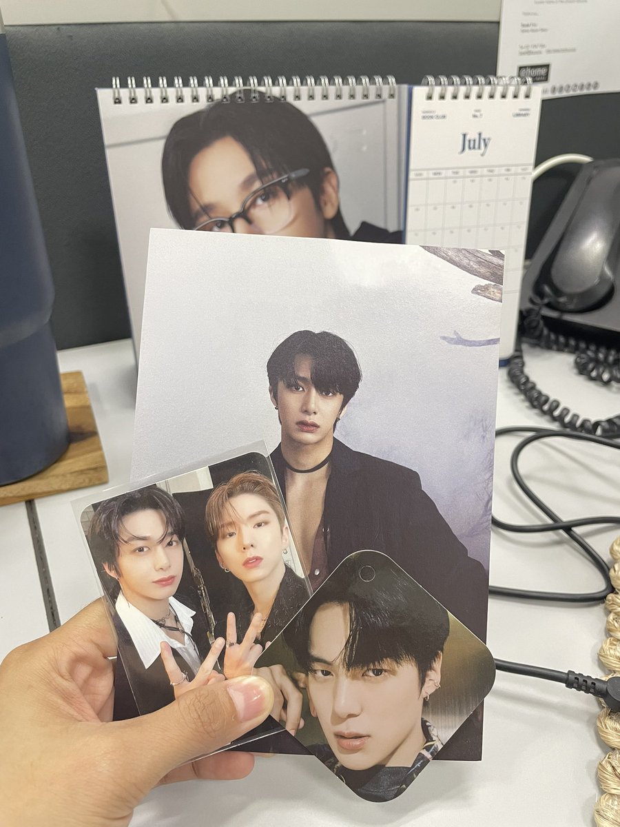 tiae😼 (@kimi_kim26) on Twitter photo ternyata keberuntunganku belum memudar disini ihiiiyy.. dan kali ini dapet the 93z.
thank you <a href="/MonstaX___INA/">MonstaX.Indonesia (FANBASE MONSTA X & WONHO INA)</a> selalu adain event yg meriah dan keren. semoga fandom ini jaya selalu dan sampe ketemu Monek divenue Indonesia 😻❤️🔥🤘🏻 ternyata keberuntunganku belum memudar disini ihiiiyy.. dan kali ini dapet the 93z.
thank you <a href="/MonstaX___INA/">MonstaX.Indonesia (FANBASE MONSTA X & WONHO INA)</a> selalu adain event yg meriah dan keren. semoga fandom ini jaya selalu dan sampe ketemu Monek divenue Indonesia 😻❤️🔥🤘🏻
