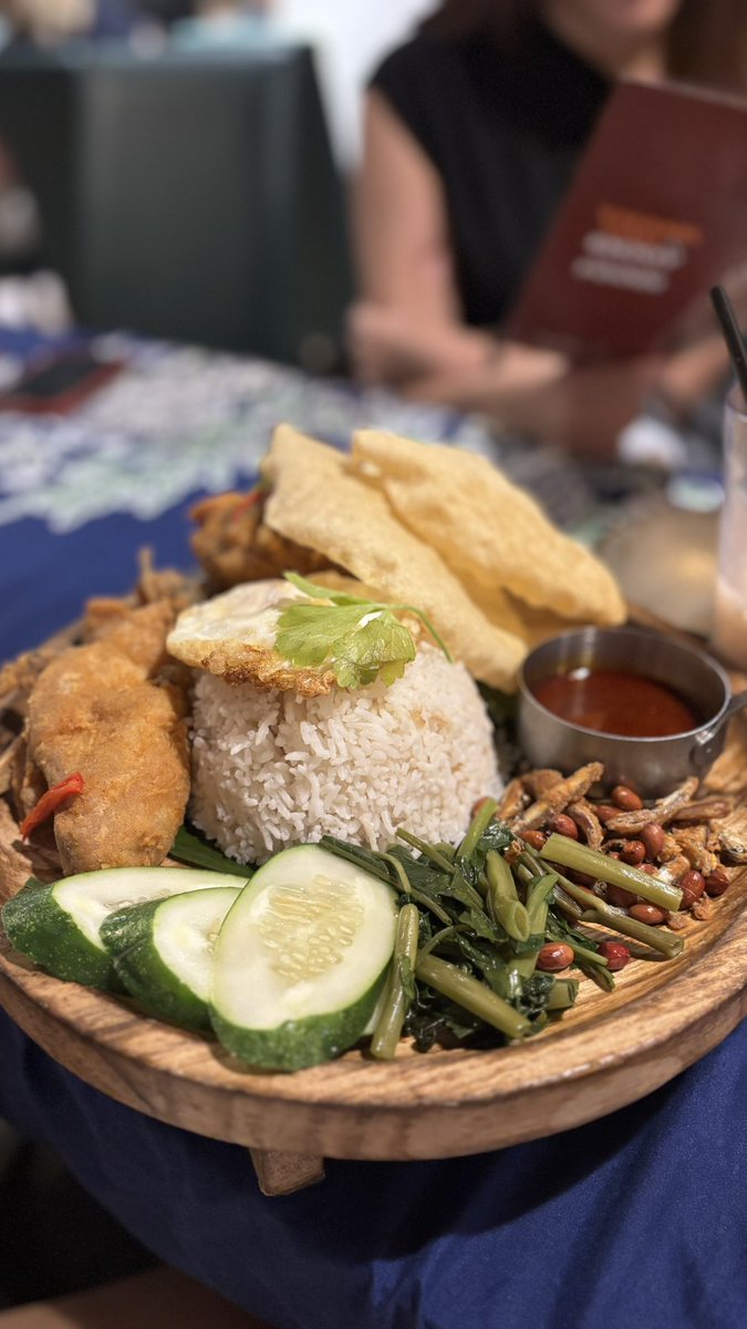 My first Nads meetup at Chow Kit, Kuala Lumpur, Malaysia with <a href="/AnnafiBG/">Annafi 🐐</a> <a href="/0xtequilaa/">Tequila</a> <a href="/0xEmilymarz/">maarz (evm/acc)⌘</a> <a href="/GummyyNFT/">Gummy (evm/acc) ⌘</a> <a href="/babysyenaa/">BabySyen (evm/acc) ⌘</a> <a href="/foolbuster07/">ITSMEFoolBuster 😎</a> 

We had Malaysian food at Budaya Restaurant, and everything tasted absolutely delicious! <a href="/MonadSGMY/">SGMYNads</a> <a href="/monad/">Monad ⨀</a>