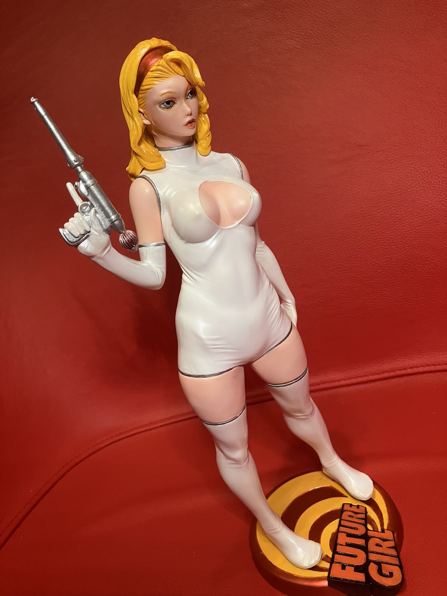 プロ制作 WFフューチャーガール　Future Girl ガレージキット 完成品 ohchan343 on X: 