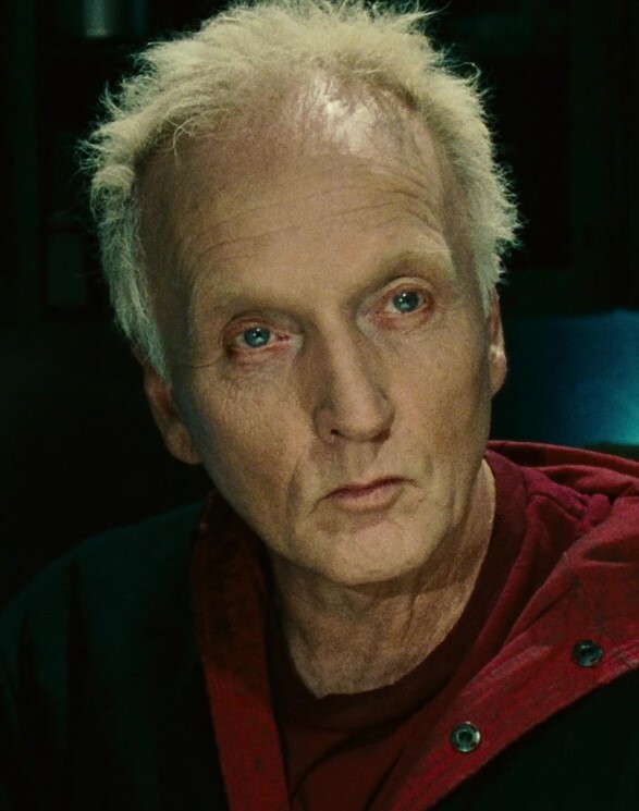 MysticApoth's tweet image. It's crazy how young they made the Saw dude look in the flashback