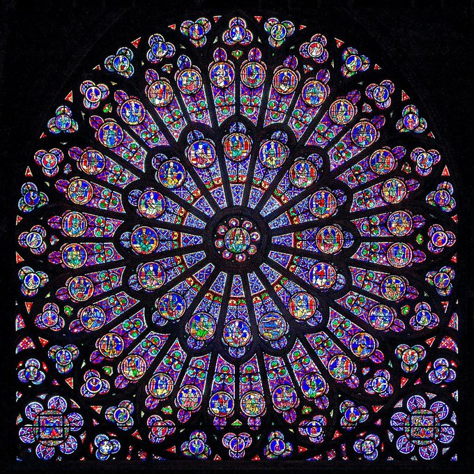 WorldScholar_'s tweet image. The mesmerizing rose window of the Notre-Dame de Paris.
