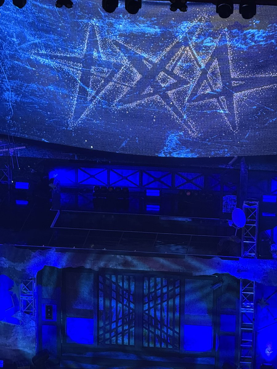zeroezro's tweet image. 곧 보자 ♡