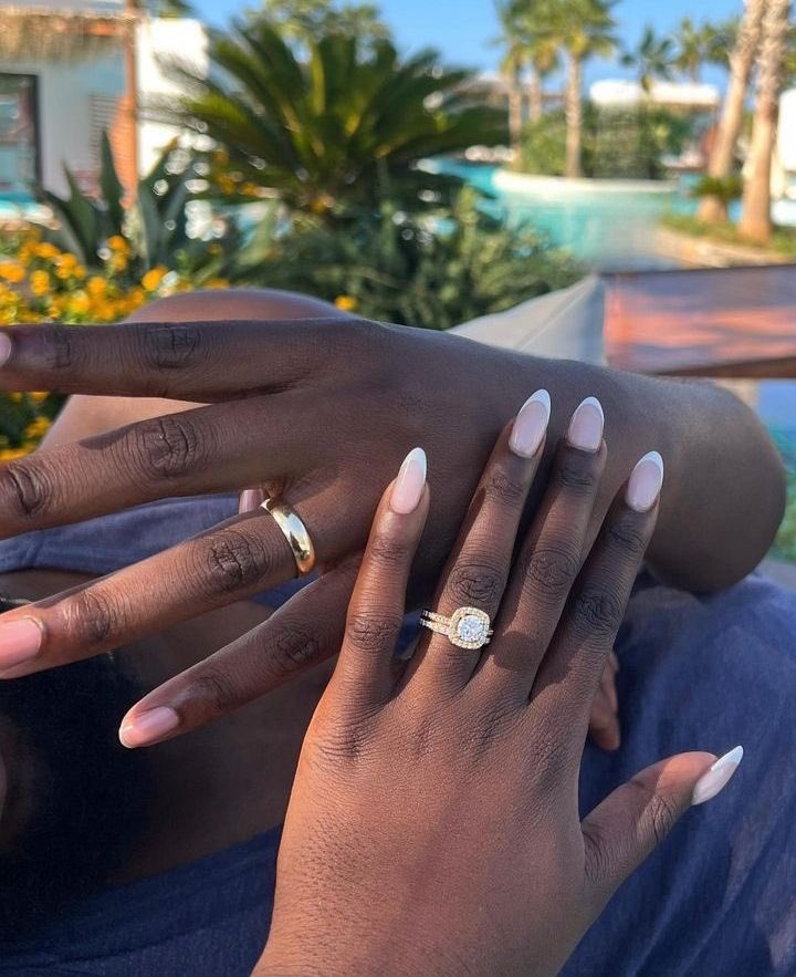 This is your reminder: Intentional love still exists. And it’s coming for you💕