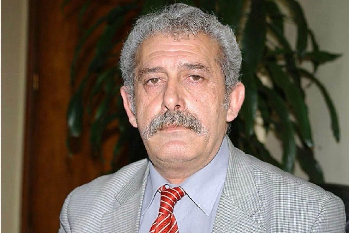 Fikret Şahin🇹🇷 (@fikretsahin10) on Twitter photo Önceki Genel Başkanımız sayın Kemal Kılıçdaroğlu’nun kardeşi Adil Kılıçdaroğlu’nun vefatını üzüntüyle öğrendim.
Başta Genel Başkanımız sayın Kemal Kılıçdaroğlu’na, ailesine, yakınlarına sabır ve başsağlığı diliyorum.
Mekanı cennet, Devri daim olsun…
<a href="/kilicdarogluk/">Kemal Kılıçdaroğlu</a> Önceki Genel Başkanımız sayın Kemal Kılıçdaroğlu’nun kardeşi Adil Kılıçdaroğlu’nun vefatını üzüntüyle öğrendim.
Başta Genel Başkanımız sayın Kemal Kılıçdaroğlu’na, ailesine, yakınlarına sabır ve başsağlığı diliyorum.
Mekanı cennet, Devri daim olsun…
<a href="/kilicdarogluk/">Kemal Kılıçdaroğlu</a>
