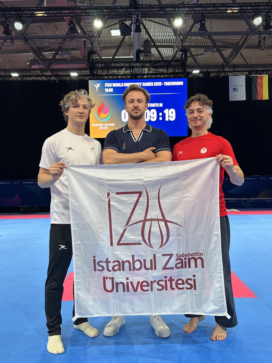 🇹🇷 Bizim Çocuklar Dünya Sahnesindeydi

Üniversitemiz, FISU Dünya Üniversite Oyunları’nda ilk kez milli sporcu düzeyinde yer aldı. Sporcularımız, mücadeleyi 0,002 puan farkla kaybetmiş olsa da, İZÜ’nün adını uluslararası sahnede gururla temsil etti.

Yeni başlıyoruz…