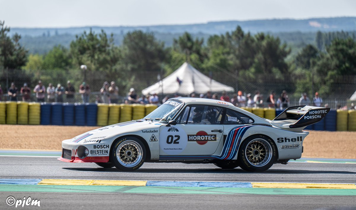 pjlm2's tweet image. #MartiniMonday #Porsche 
@Rinoire @sanwebal @gmracingblue @GordonMercedes9 @munimula51 @ColinBull24 @Tjalo33 @juanxj56 @jim_knipe @JF_L4C0MB3 @jeffjthompson @917Delaney @Oscarol95842891 @orsoladelzenero @EightMike @KouichiKawata @ren_119 @Hmp944Peters @Noton28760553 @FW11B_Red5