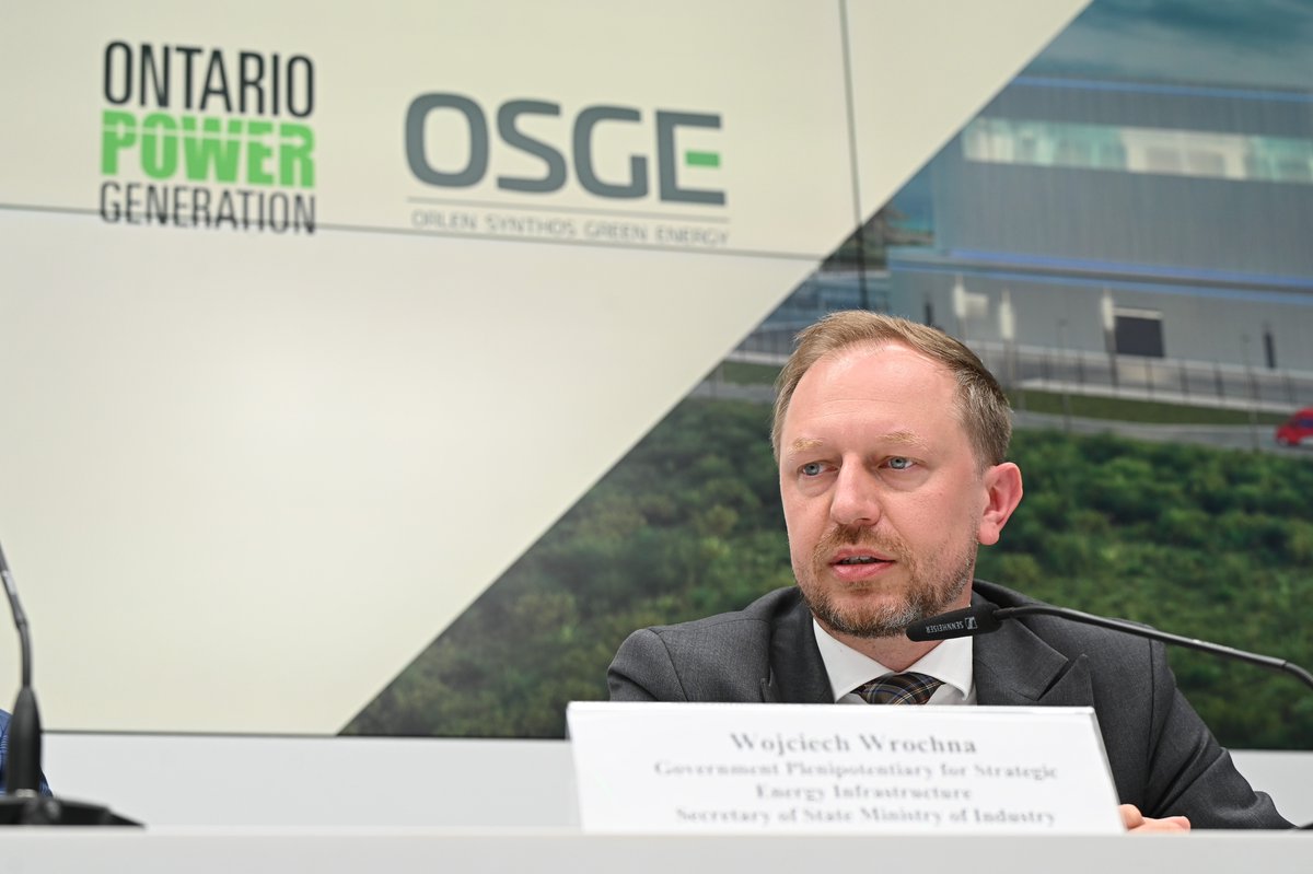 ORLEN Synthos Green Energy (@orlen_synthos) on Twitter photo 🇵🇱🇨🇦 OSGE oraz <a href="/opg/">Ontario Power Gen</a> zawarły porozumienie, które otwiera kanadyjskiej firmie drogę wsparcia procesu budowy floty reaktorów <a href="/gvhnuclear/">GE Vernova Hitachi Nuclear Energy</a> BWRX-300 w Polsce.
Porozumienie podpisali w Warszawie przez Prezes i Dyrektor Generalna OPG Nicolle Butcher oraz Wiceprezesi Zarządu OSGE Jacek 🇵🇱🇨🇦 OSGE oraz <a href="/opg/">Ontario Power Gen</a> zawarły porozumienie, które otwiera kanadyjskiej firmie drogę wsparcia procesu budowy floty reaktorów <a href="/gvhnuclear/">GE Vernova Hitachi Nuclear Energy</a> BWRX-300 w Polsce.
Porozumienie podpisali w Warszawie przez Prezes i Dyrektor Generalna OPG Nicolle Butcher oraz Wiceprezesi Zarządu OSGE Jacek