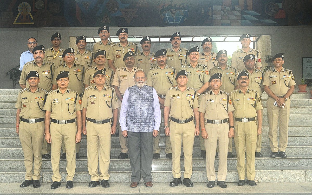 Manohar Parrikar IDSA, New Delhi (@idsaindia) on Twitter photo DG <a href="/IDSAIndia/">Manohar Parrikar IDSA, New Delhi</a> <a href="/SujanChinoy/">Sujan Chinoy</a> delivered a lecture on “Emerging World Order” to BSF Commandant level officers on Day 1 of the Training Module. A lively Q&A session followed. DG <a href="/IDSAIndia/">Manohar Parrikar IDSA, New Delhi</a> <a href="/SujanChinoy/">Sujan Chinoy</a> delivered a lecture on “Emerging World Order” to BSF Commandant level officers on Day 1 of the Training Module. A lively Q&A session followed.