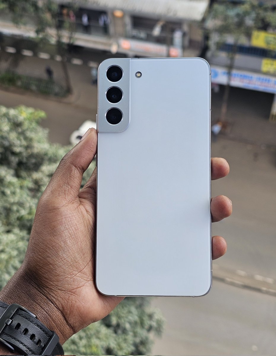theTechPlugg's tweet image. Samsung S22+ Available in White and Phantom Black
8GB RAM
128GB Storage
Free Delivery Countrywide 🇰🇪
Ksh 48,000