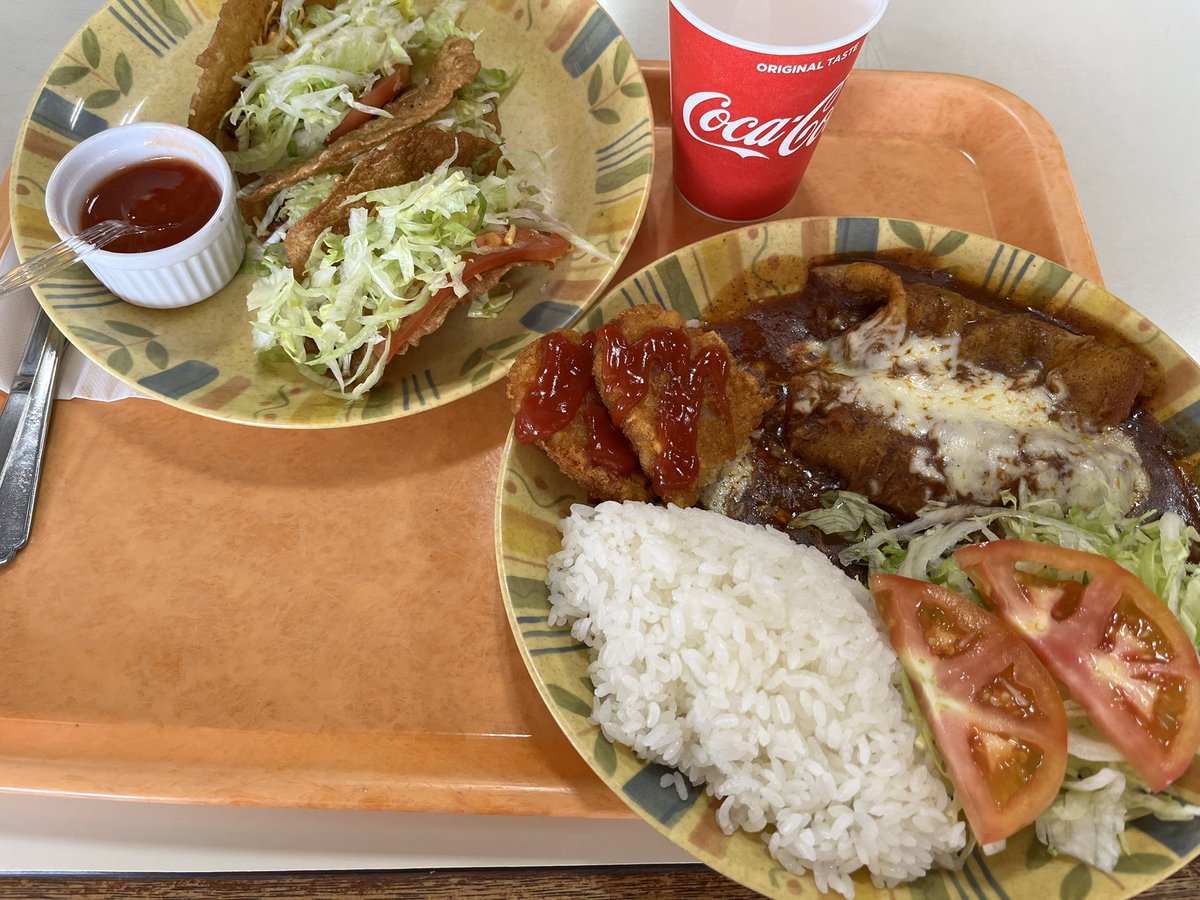 mlLeBoQcS6ouzSJ's tweet image. #プラザハウス
#セニョール　ターコ🌮
#Melrose
連休初日お昼はメキシカン🌮変わらぬ家庭の味😋
して😋大好きなピカーンパイ数年振りに食べたぁ〜
 日本人向け？優しい味〜
